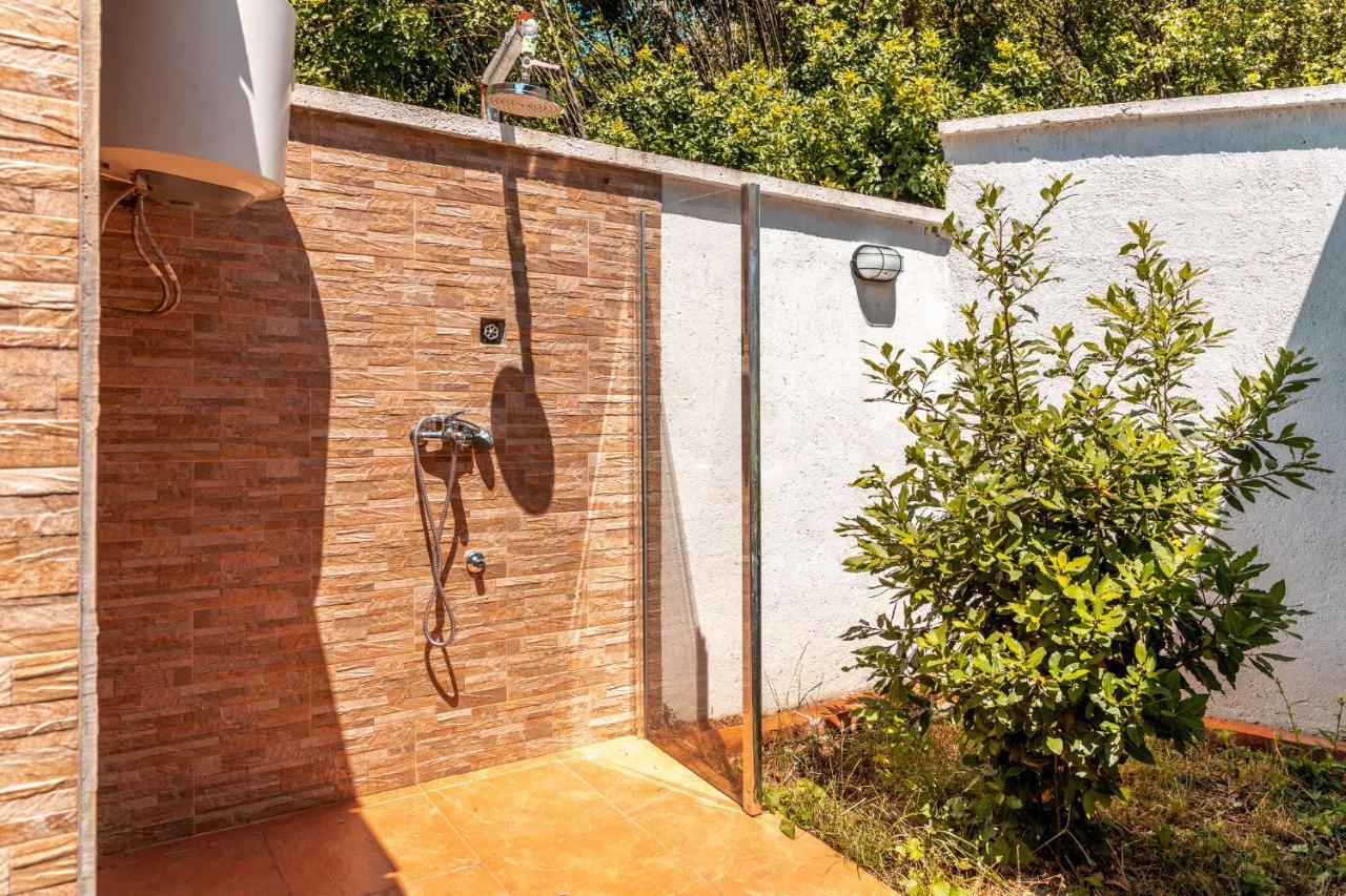 Holiday Home Marija Budva Bagian luar foto